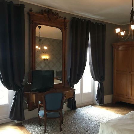Chateau De Vareilles Sommant Dış mekan fotoğraf