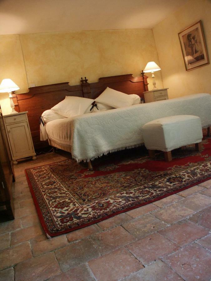 Chateau De Vareilles Sommant Dış mekan fotoğraf